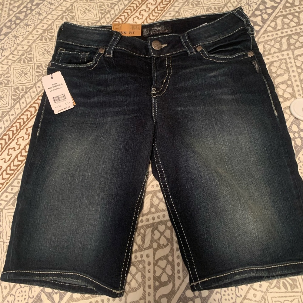 Women’s Silver Bermuda Shorts